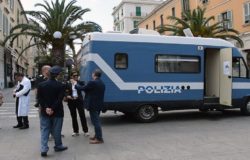 Polizia Questo non è amore