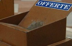 cassetta offerte chiesa