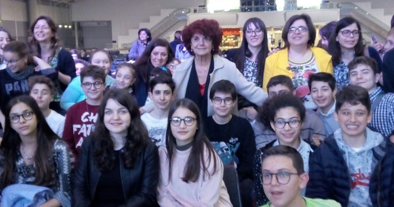 scuola Petrone Campobasso premio Ministro Fedeli