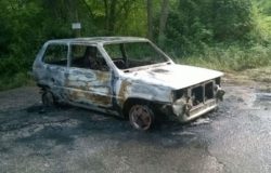 auto in fiamme filignano