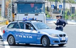 polstrada - sequestro autocarro e carico