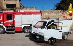 incendio automezzo nettezza urbana portocannone