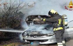 Fuoco auto San Martino in Pensilis