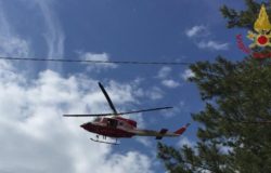 92enne scomparsa da qualche giorno, elicotteri dei Vigili del Fuoco e unità cinofile per la ricerca