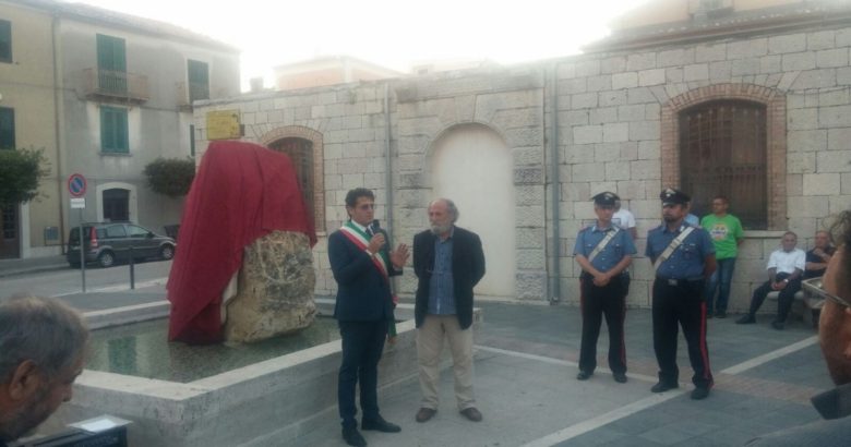 Petrella Tifernina, inaugurata la vasca ornamentale del paese con la statua del patrono San Giorgio