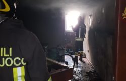 sant'elena sannita casa a fuoco