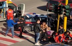 VENAFRO - Investite sulle striscie pedonali in pieno centro