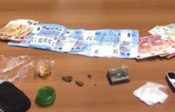 Detenzione di droga ai fini di spaccio, denunciato 18enne