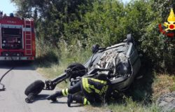 CRONACA - Auto cappottata, 57enne miracolato