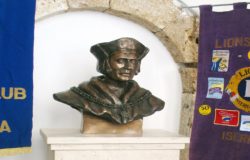 ISERNIA - San Tommaso Moro, patrono dei governanti e dei politici cerimonia di scopertura del busto bronzeo a Palazzo San Francesco