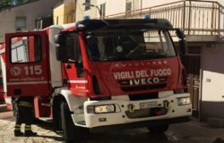 Incendio in un'abitazione, Vigili del Fuoco in azione
