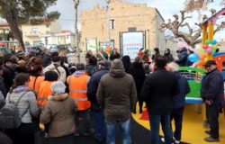 Il magico mondo di Tecla, inaugurato il parco giochi per bambini nella villa comunale