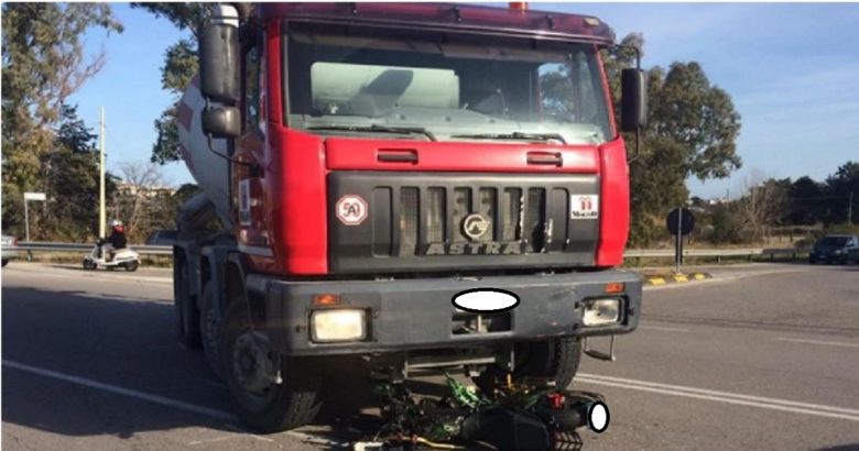 Si scontra con una Betoniera, muore una giovane 24enne