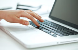 Ma quante cose si imparano online Le ricerche più frequenti degli italiani sul web