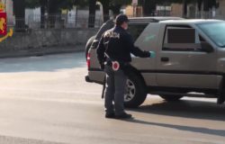 coronavirus controlli polizia