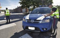 Sequestro auto polizia