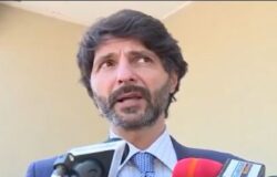 SCUOLA - Gravina dopo l'incontro con Azzolina