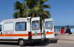 Tragedia al mare, muore annegato