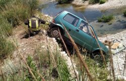 malore auto fuori strada fiume volturno