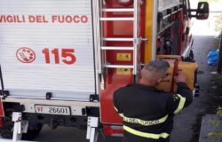 macchina per l'ossigeno, manca la corrente, anziano, salvato, Vigili del Fuoco