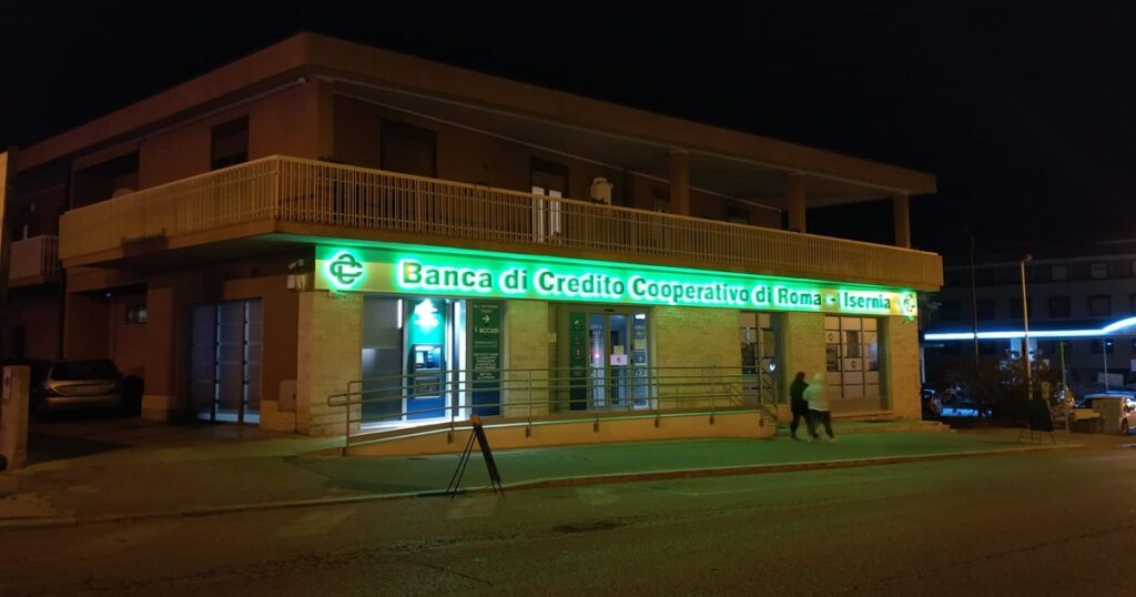 Isernia Banca Di Credito Cooperativo Di Roma Aperta Oggi Una Nuova Agenzia La Prima Nel Molise Molise Network
