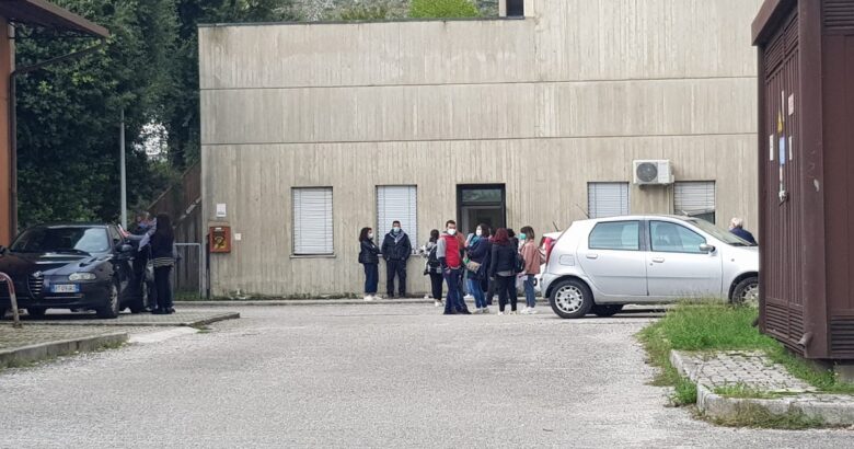 VENAFRO, SS Rosario, centro, prelievo, tamponi, Covid, lamentele, proteste 