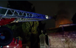 fuoco, villa, incendio, Via Delle Frasche