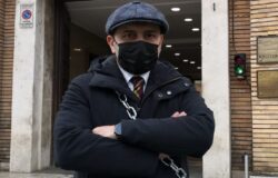 Sanità, protesta, Ortis, Testamento, incatena, minstero della Salute