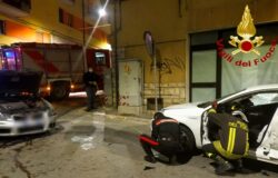 INCIDENTE, Scontro, auto, donna, incastrata