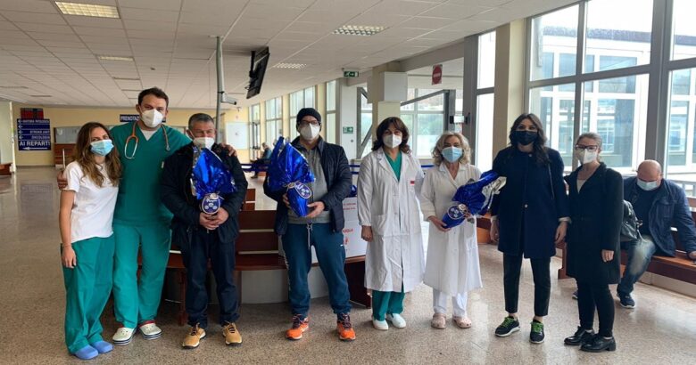 solidarietà, uova di Pasqua, Forza Italia 