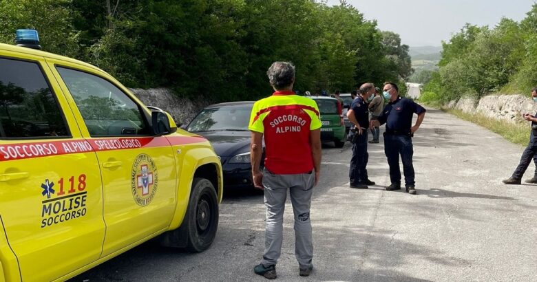 Tragedia, boschi, morto, operaio