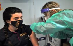 polizia vaccini