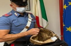 ISERNIA, furto, profumi, negozio, arrestato