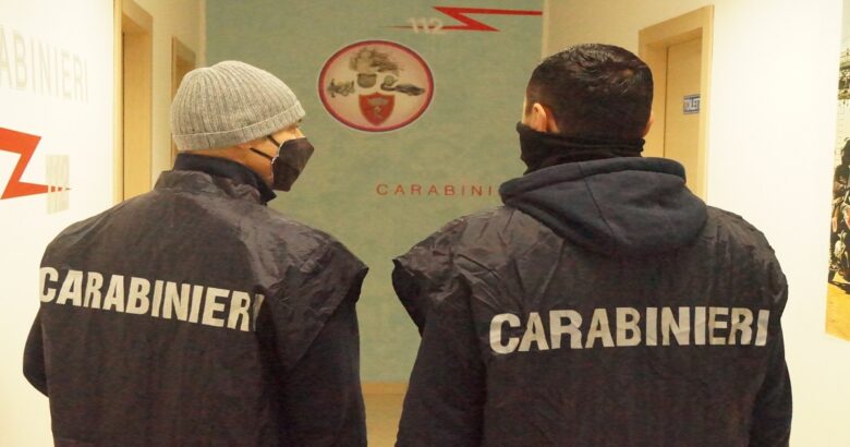 Campobasso, Beccato, pieno centro, cocaina, denunciato