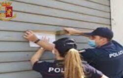 Rissa, bar, armi improprie, licenza sospesa,