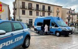 ISERNIA, Questo non è amore, Polizia, Piazza Celestino V