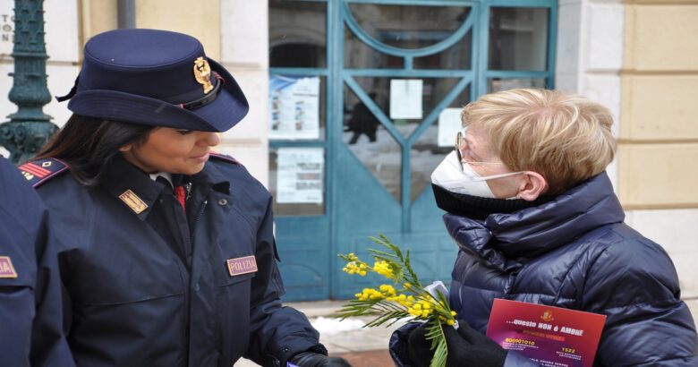 Festa della donna, Polizia di Stato, «Questo non è amore»