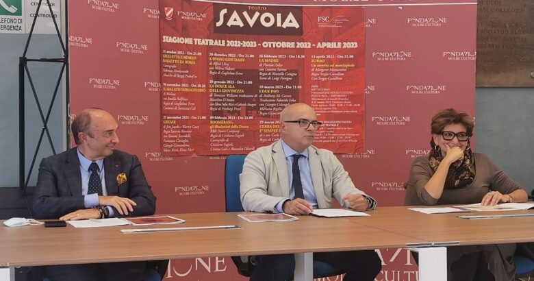 Stagione Teatrale, Savoia, spettacoli