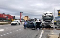 Incidente mortale, SS 85 Venafrana, morto, ferito