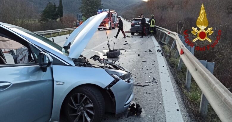 Castelpetroso, incidente, feriti, scontro frontale,