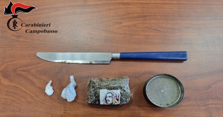 Droga, spaccio, arrestato