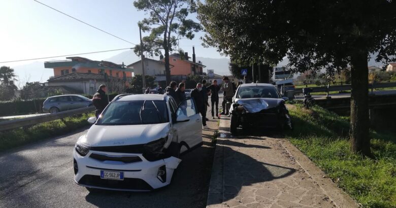 VENAFRO, incidente, Lungorava, scontro, auto