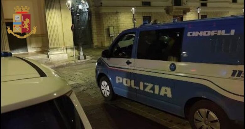 Blitz antidroga, centro storico, Isernia, arrestati, giovani, spaccio,