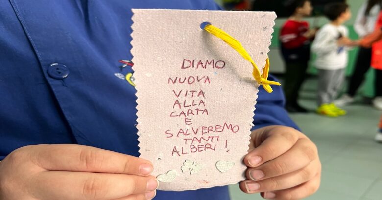 Campobasso, flash mob, +Valore per la Carta, Paper Week, Comieco