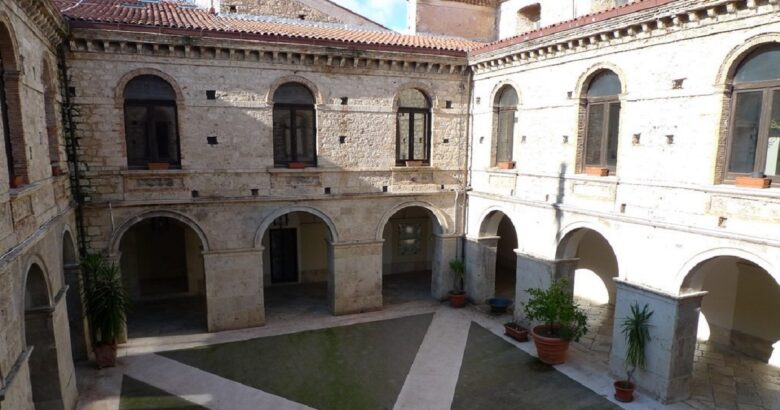 chiostro palazzo san francesco isernia