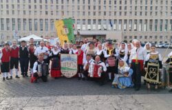 “Turismo delle Radici”, Ministero degli Esteri, Folk, Ru Maccature