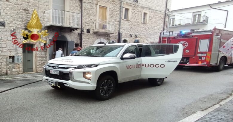 Incendio, fuoco, pizzeria, Vigili del fuoco