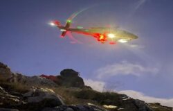 scivola, burrone, salvata, notte, addiaccio