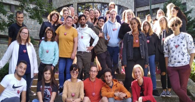 “Care Leavers”, sostegno, neomaggiorenni, usciti da comunità, affido