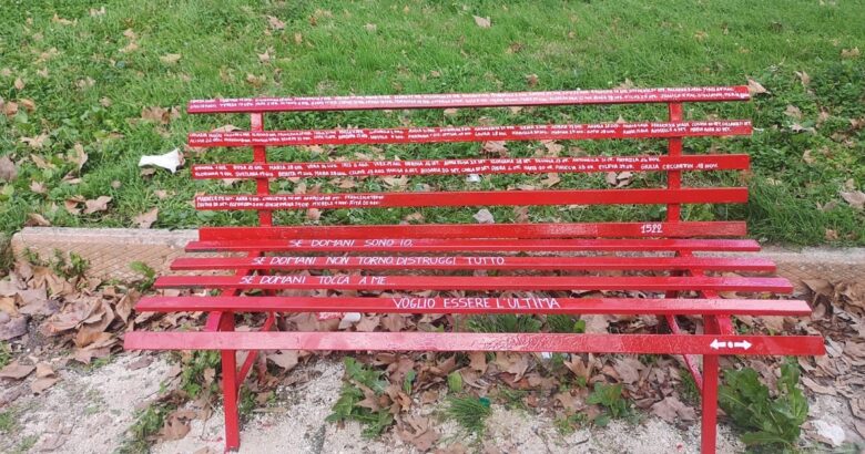 VENAFRO, Violenza sulle donne, Villa Maria, panchina rossa